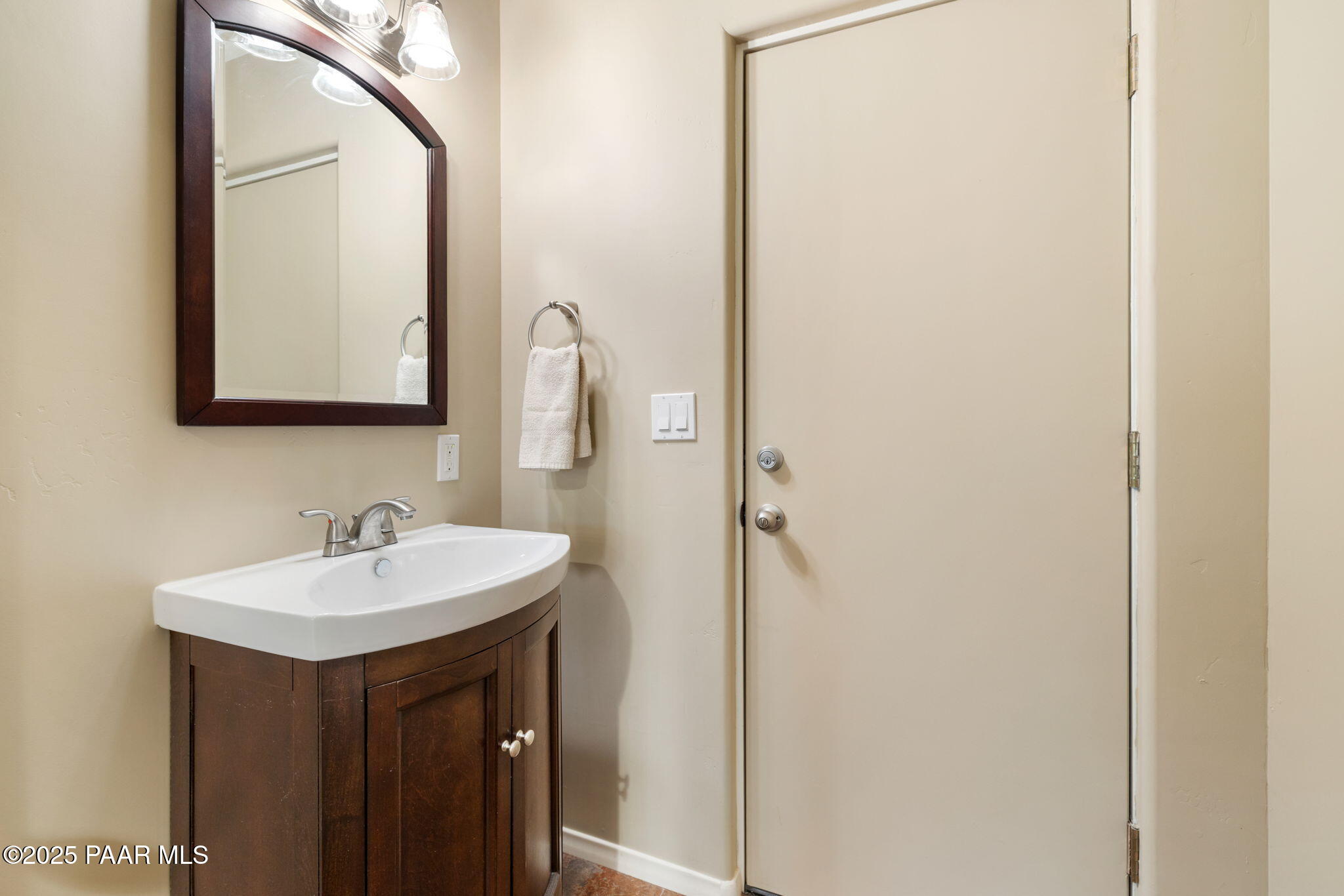 3715 East Walker Road Prescott, AZ 86303 - Photo 21 of 41 Powder Bath