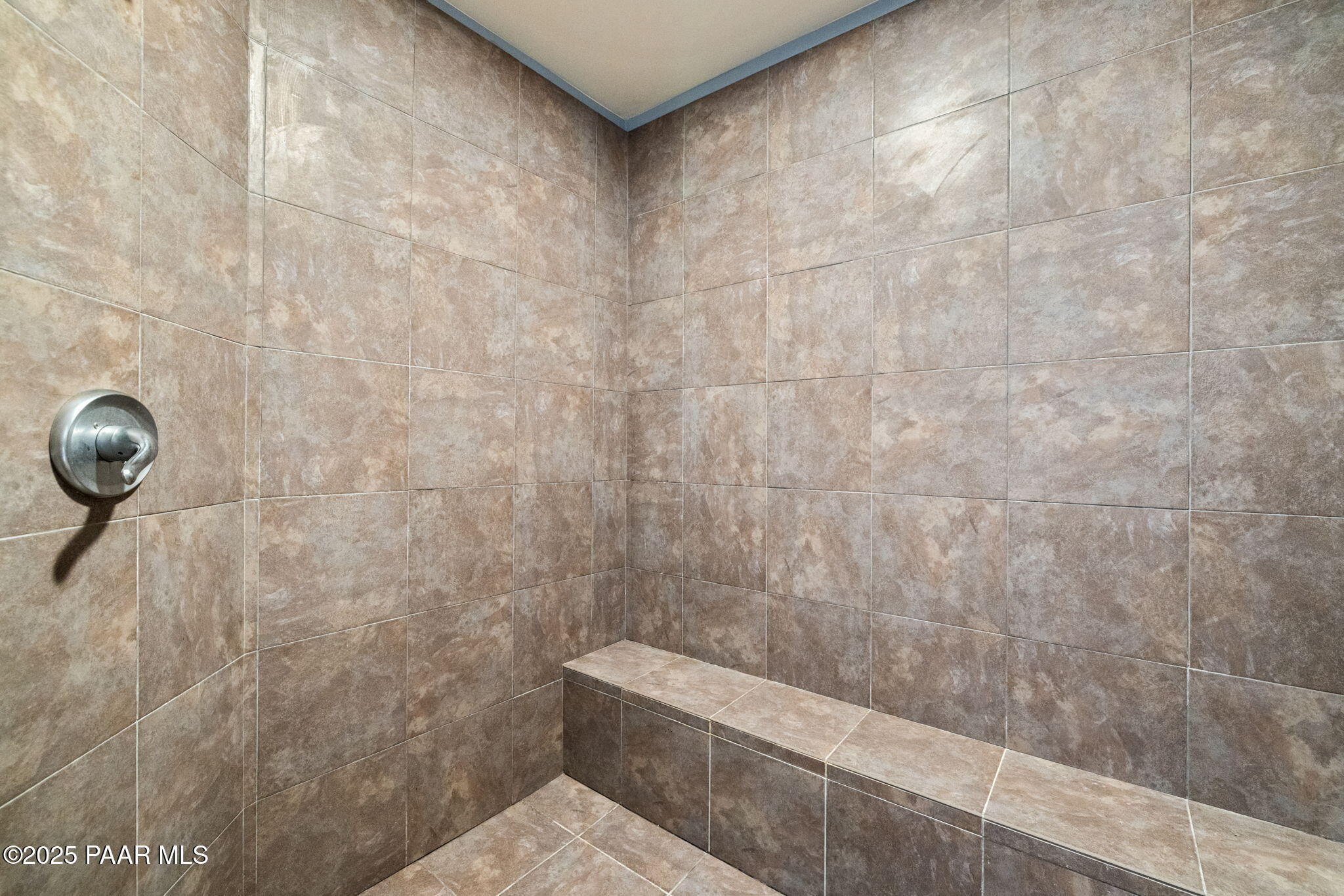 3715 East Walker Road Prescott, AZ 86303 - Photo 26 of 41 Primary Bathroom
