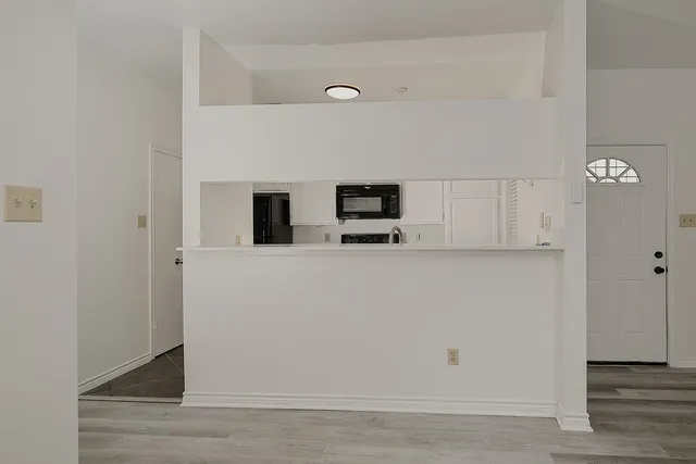 $147,950 | 3500 Tangle Brush Drive, Unit 177, The Woodlands, TX 77381