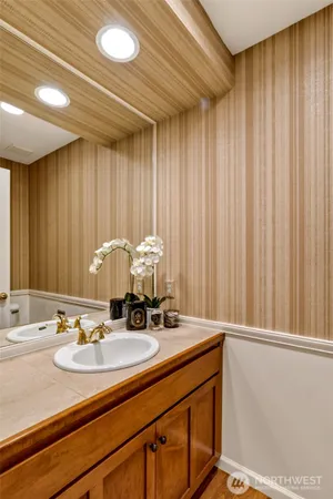 $1,800,000 | 2401 Lyons Avenue Northeast, Renton, WA 98059