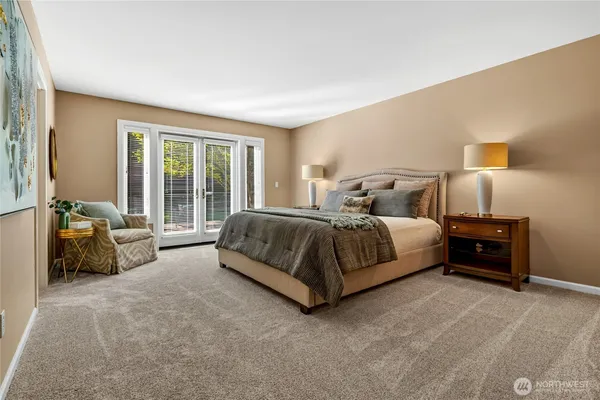 $1,800,000 | 2401 Lyons Avenue Northeast, Renton, WA 98059