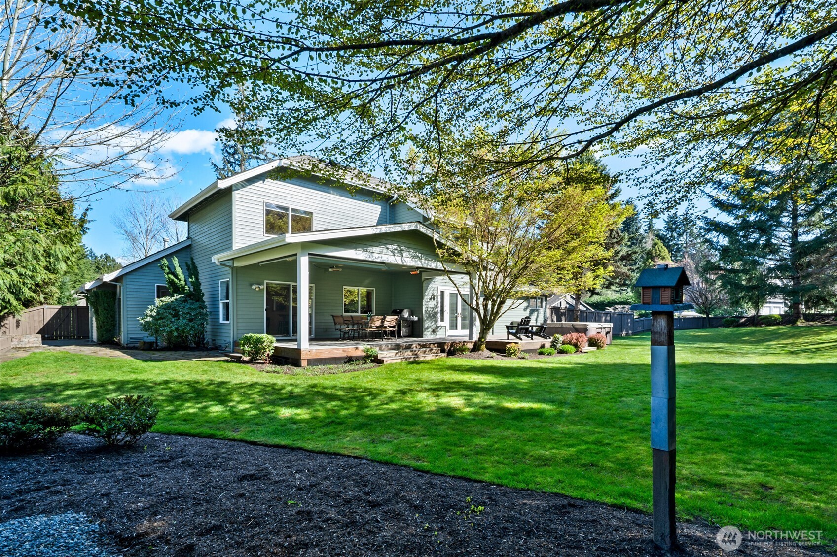 2401 Lyons Avenue Northeast Renton, WA 98059 - Photo 28 of 35