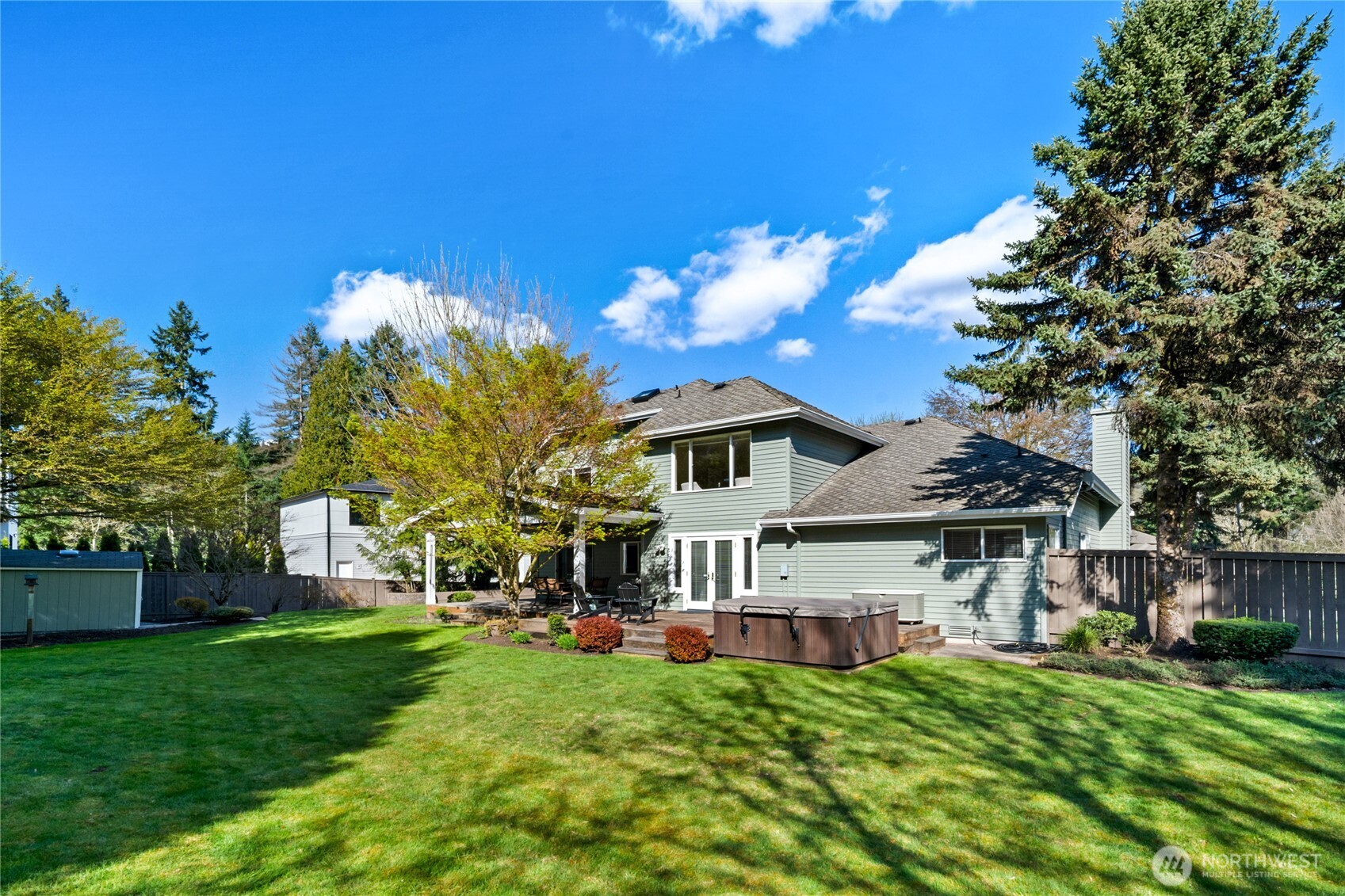 2401 Lyons Avenue Northeast Renton, WA 98059 - Photo 30 of 35