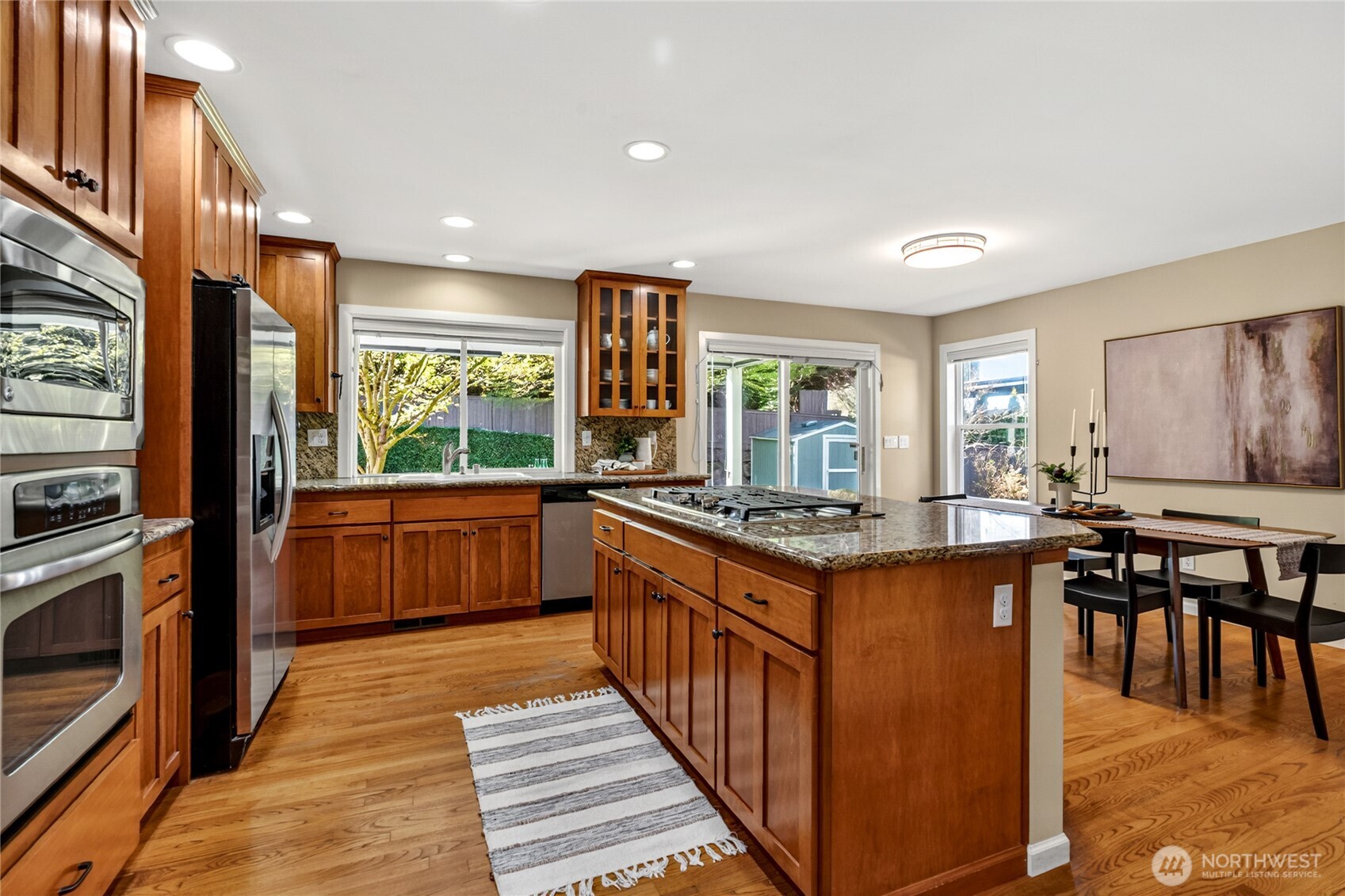 2401 Lyons Avenue Northeast Renton, WA 98059 - Photo 8 of 35