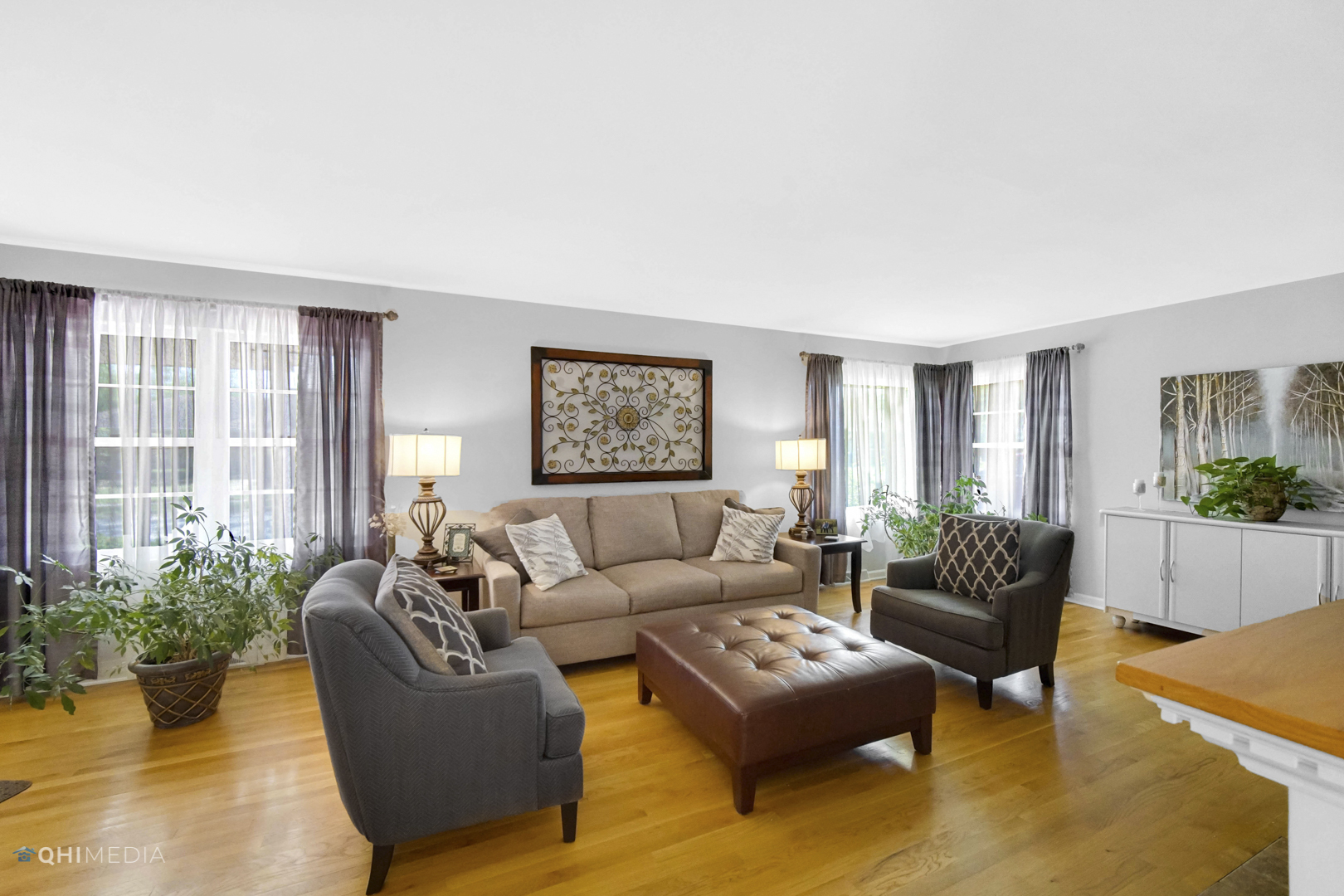 1840 Birch Road Homewood, IL 60430 - Photo 3 of 23 a living room with furniture and windows