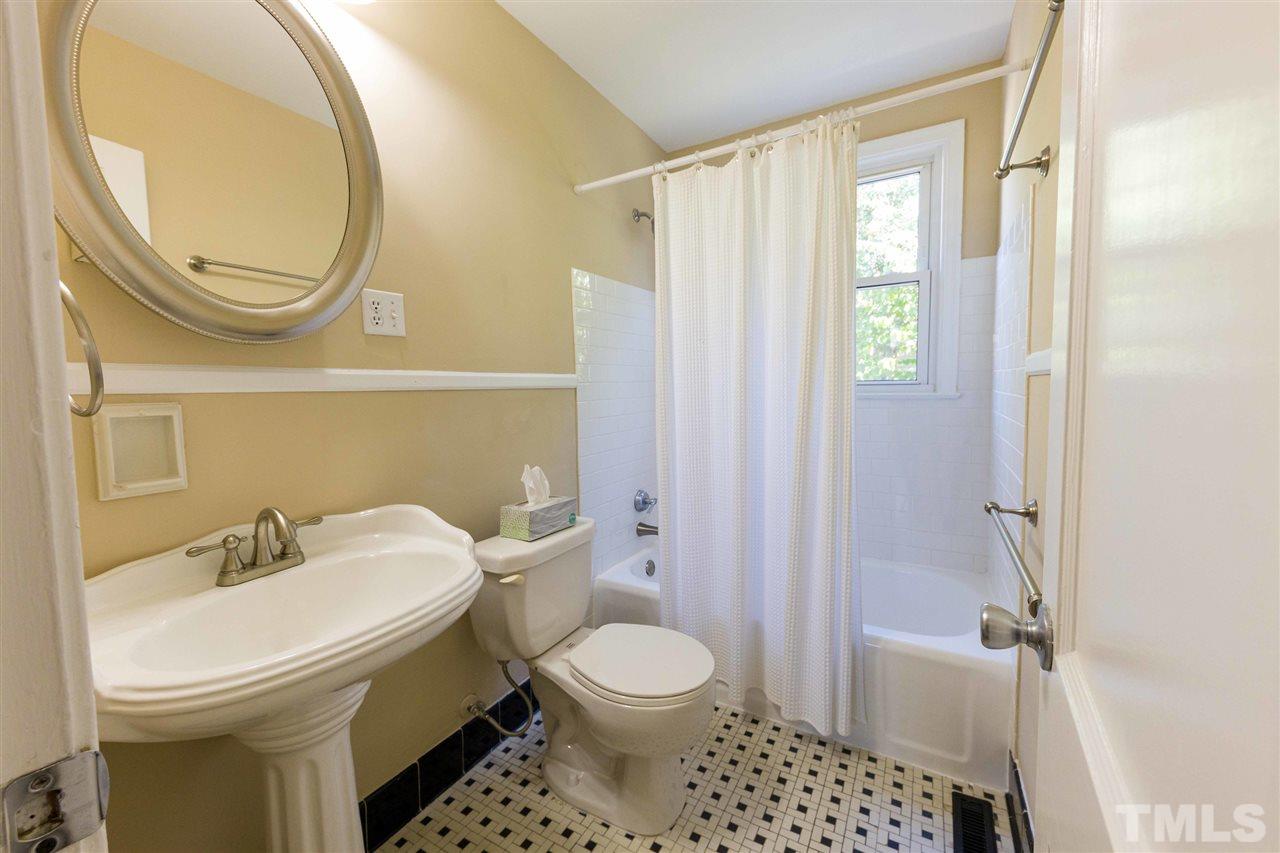 2805 Oberlin Road Raleigh, NC 27608 - Photo 23 of 30