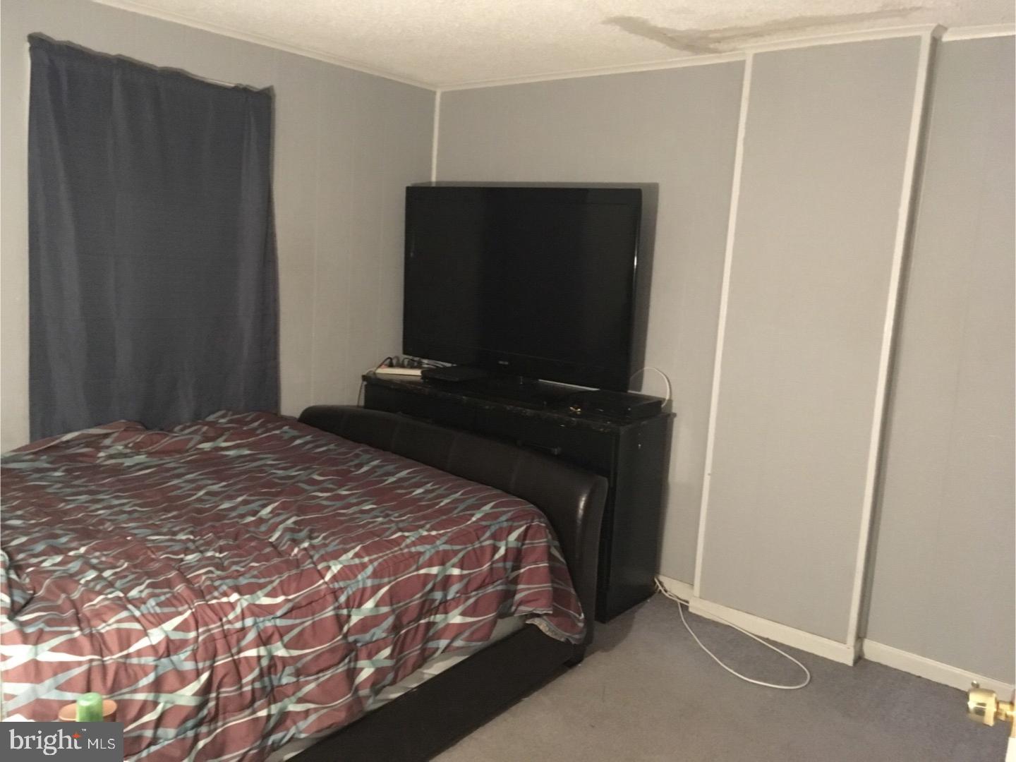 1027 Ironside Road Camden, NJ 08104 - Photo 3 of 10 Bedroom 2