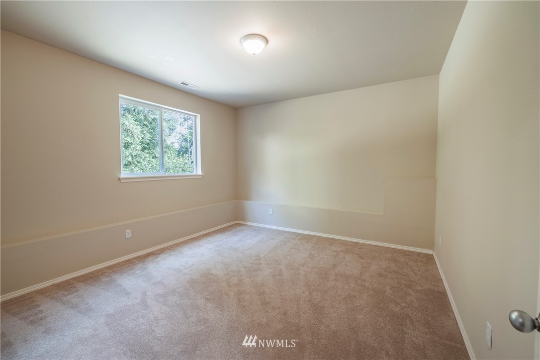 9254 Sidney Road Southwest Port Orchard, WA 98367 - Photo 22 of 34 Gallery Image 22