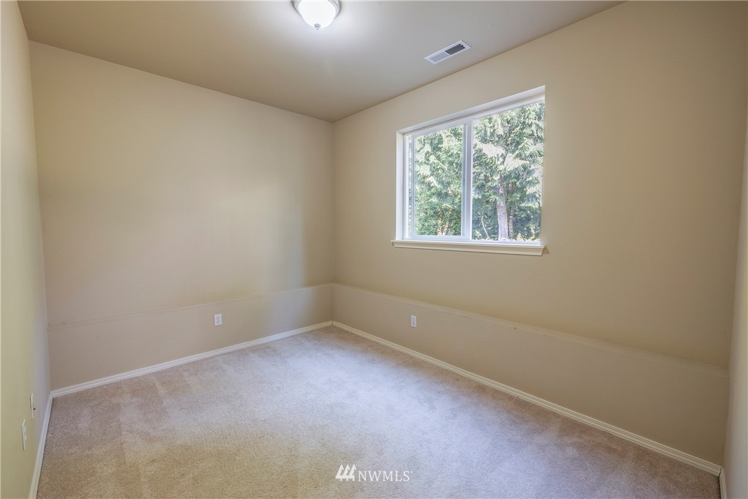 9254 Sidney Road Southwest Port Orchard, WA 98367 - Photo 24 of 34 Gallery Image 24