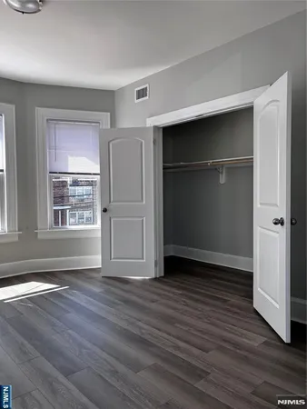 $2,200 | 731 Elm Street, Unit 2R, Kearny, NJ 07032