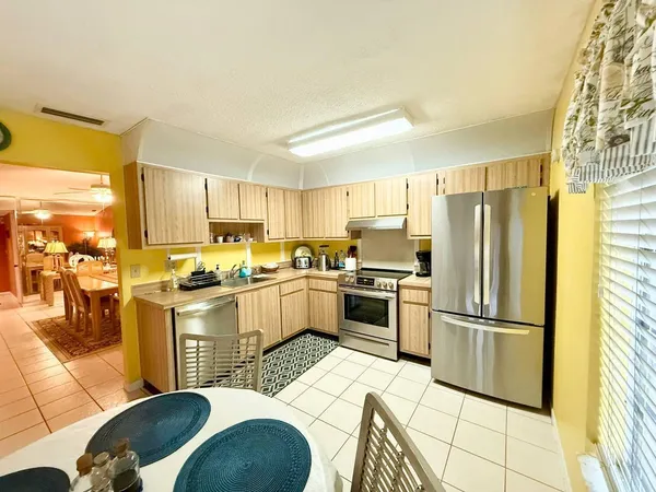 $319,900 | 5496 Viburnum Circle, Delray Beach, FL 33484