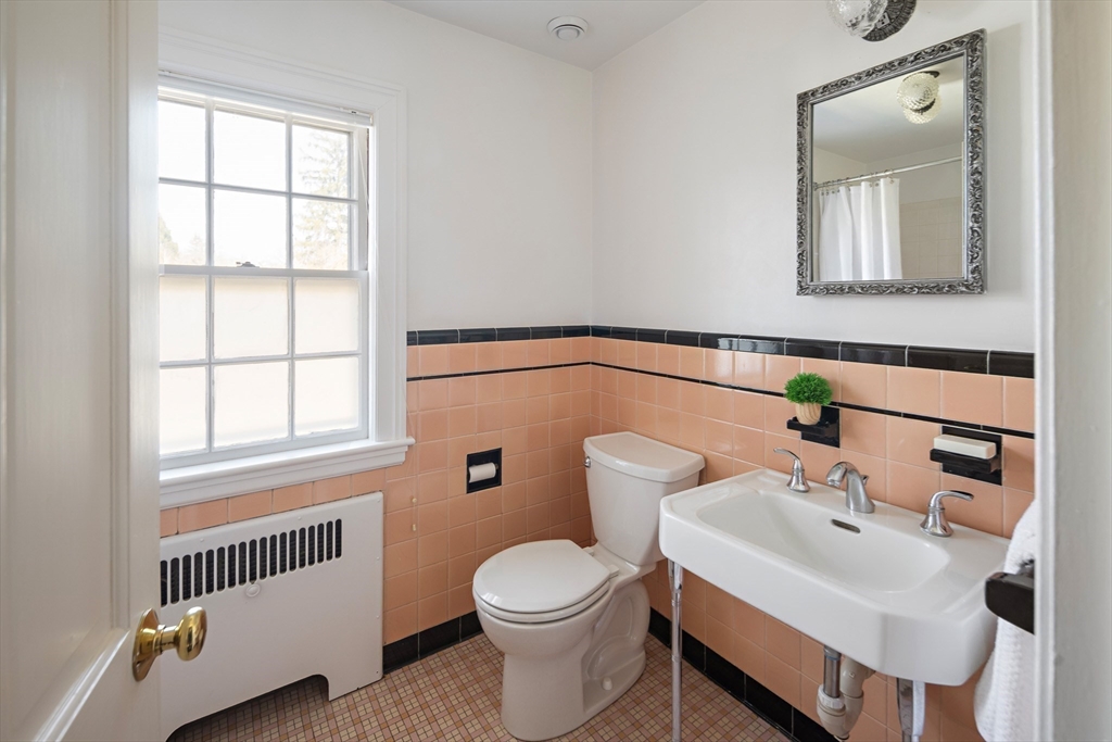 233 Rutledge Road Belmont, MA 02478 - Photo 19 of 27