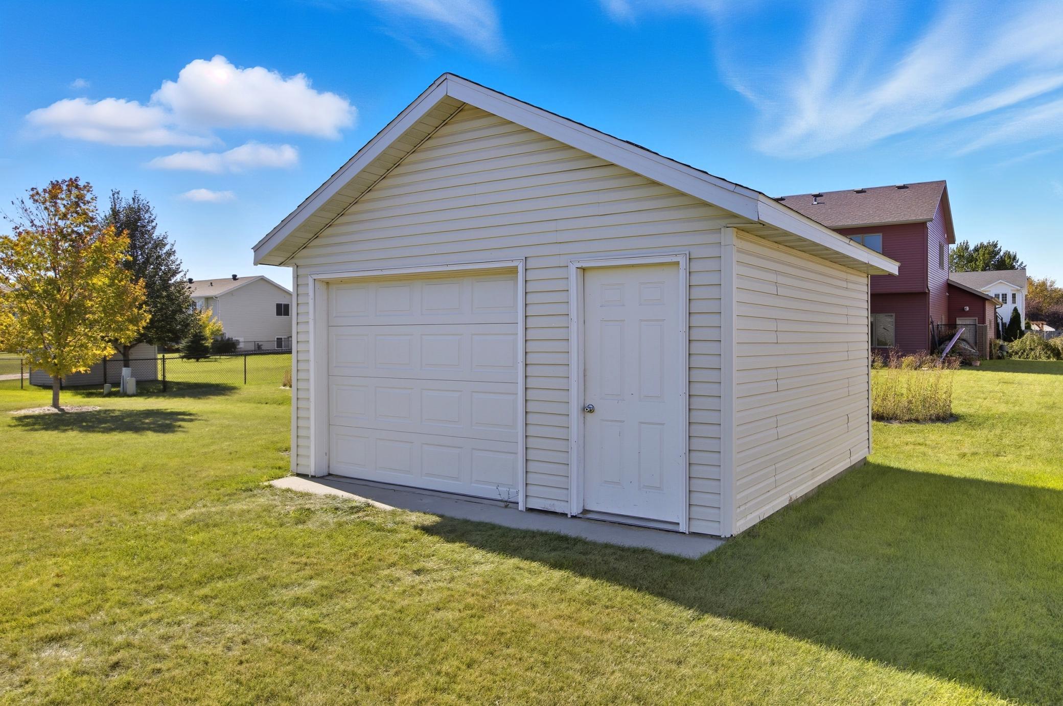 512 9th Street Northeast Dilworth, MN 56529 - Photo 25 of 25