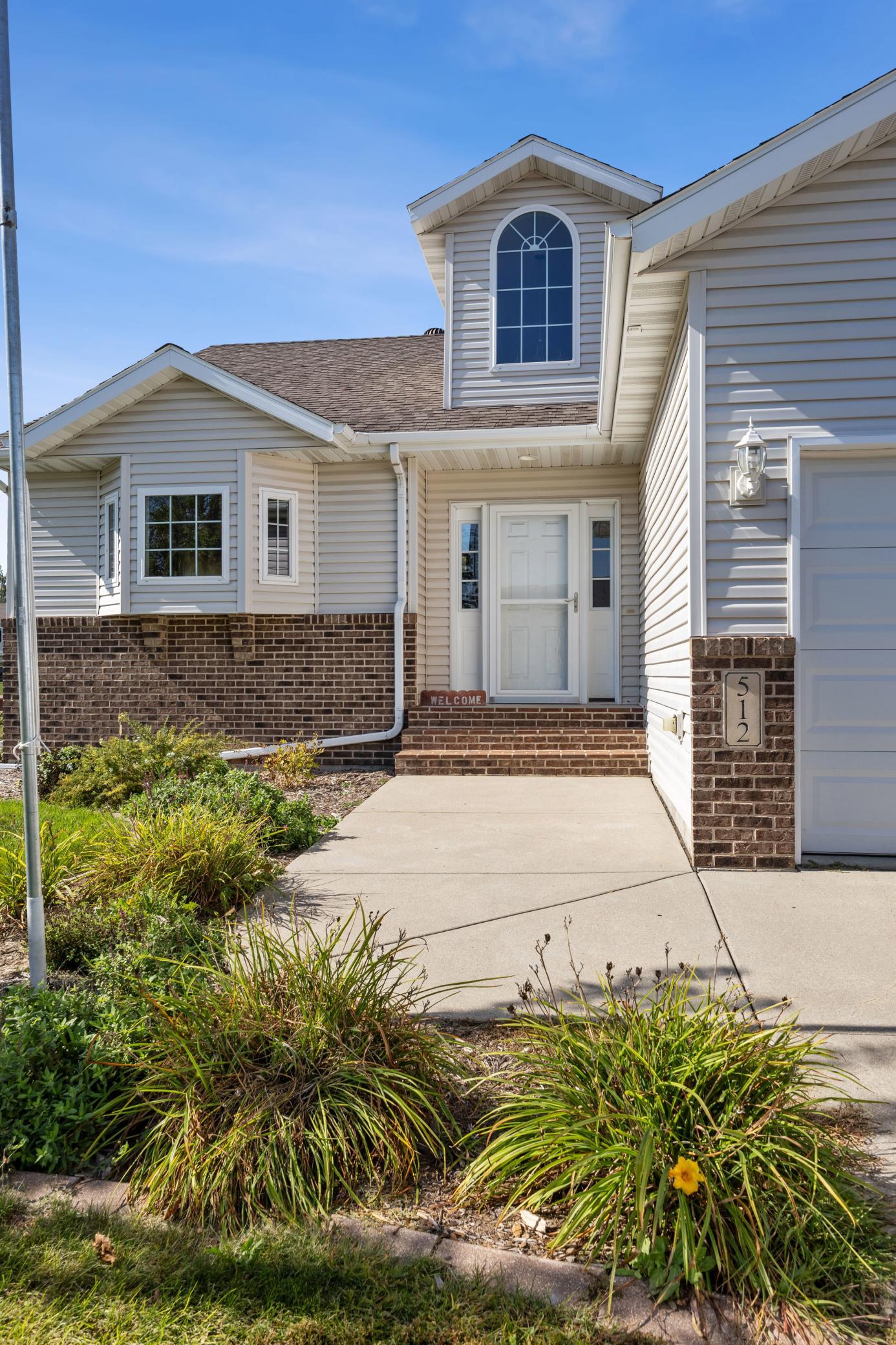 512 9th Street Northeast Dilworth, MN 56529 - Photo 3 of 25