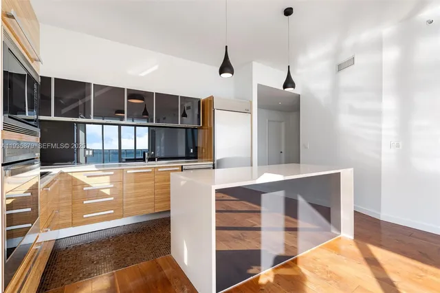 $12,500 | 2020 North Bayshore Drive, Unit 3510, Miami, FL 33137