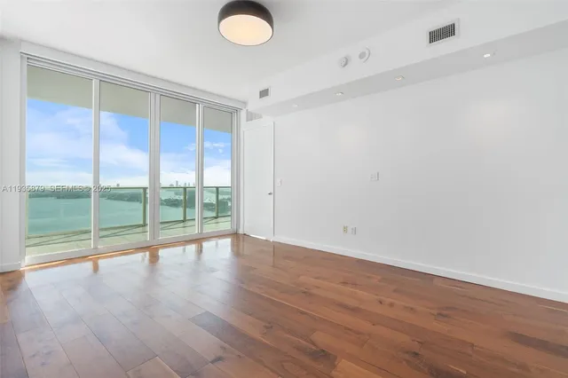 $12,500 | 2020 North Bayshore Drive, Unit 3510, Miami, FL 33137