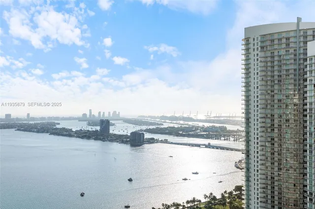 $12,500 | 2020 North Bayshore Drive, Unit 3510, Miami, FL 33137