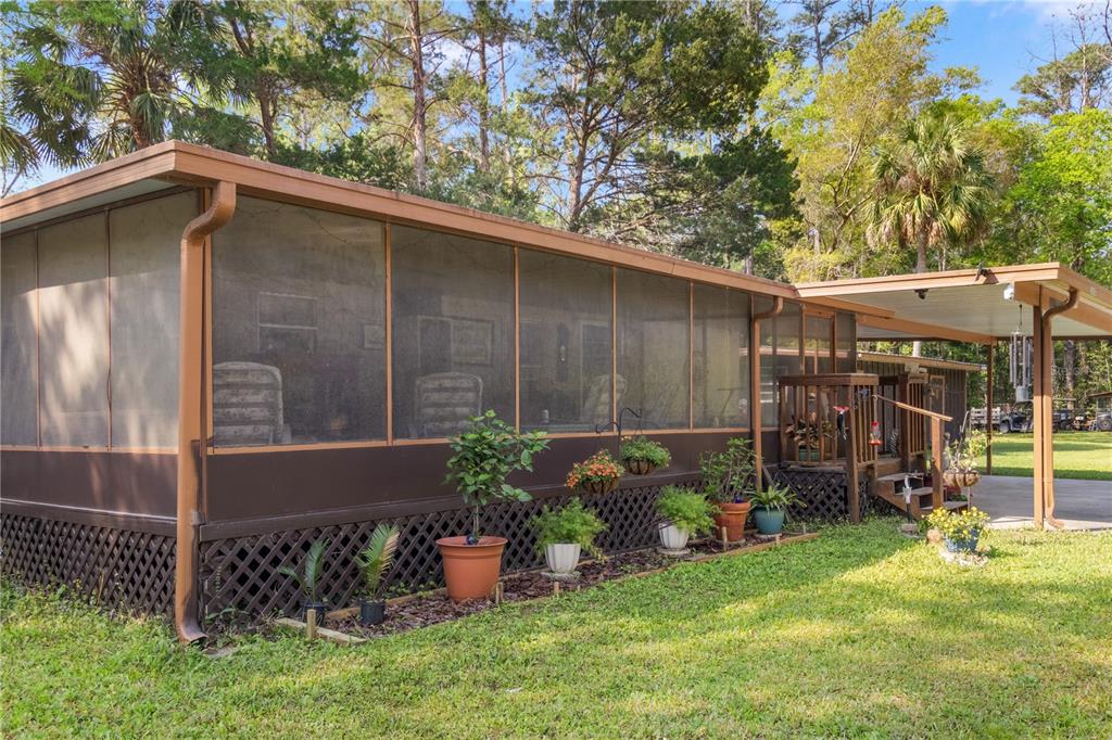 3650 176 Place Inglis, FL 34449 - Photo 10 of 49 a view of a backyard
