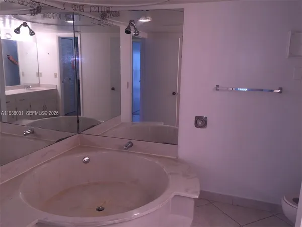 $2,550 | 11527 Southwest 64th Street, Unit F, Miami, FL 33173