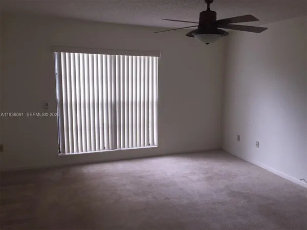 $2,550 | 11527 Southwest 64th Street, Unit F, Miami, FL 33173