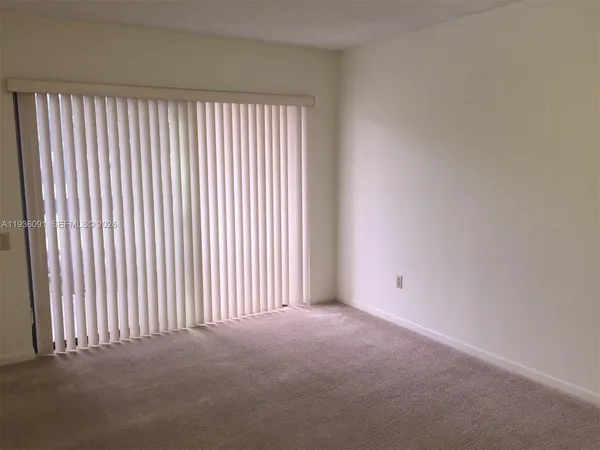 $2,550 | 11527 Southwest 64th Street, Unit F, Miami, FL 33173