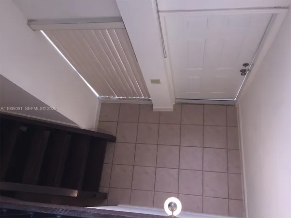 $2,550 | 11527 Southwest 64th Street, Unit F, Miami, FL 33173