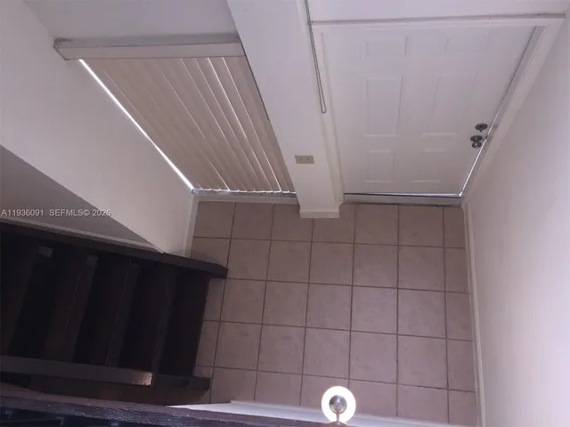 $2,700 | 11527 Southwest 64th Street, Unit F, Miami, FL 33173