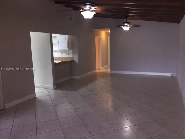 $2,550 | 11527 Southwest 64th Street, Unit F, Miami, FL 33173