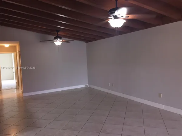 $2,550 | 11527 Southwest 64th Street, Unit F, Miami, FL 33173