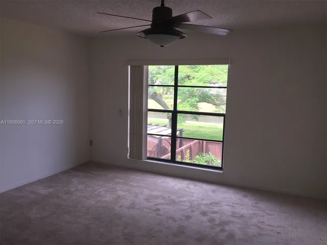 $2,700 | 11527 Southwest 64th Street, Unit F, Miami, FL 33173