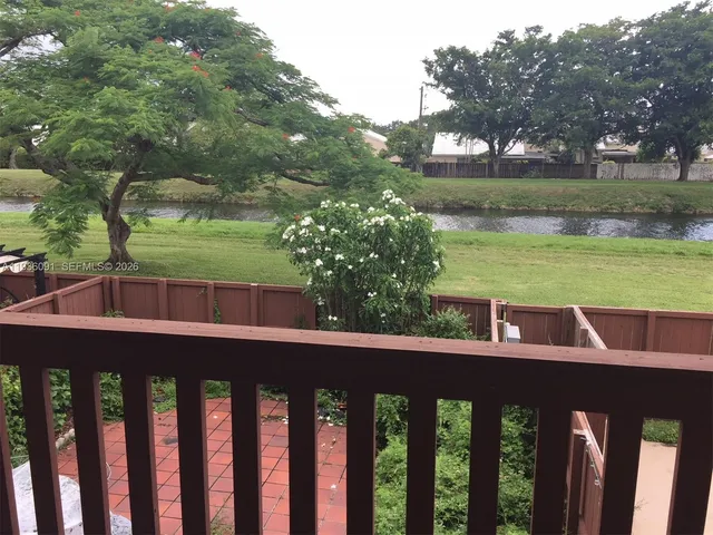 $2,700 | 11527 Southwest 64th Street, Unit F, Miami, FL 33173