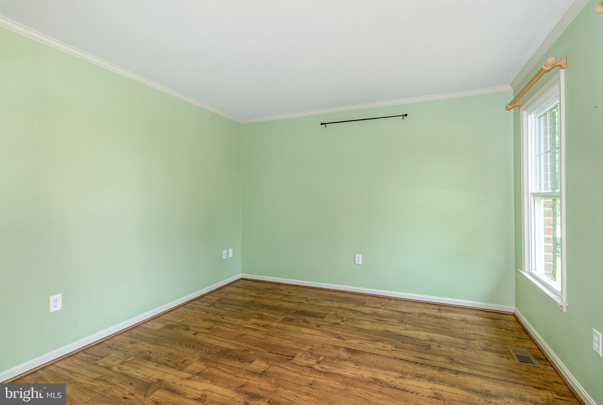 12 Orion Road Boiling Springs, PA 17007 - Photo 6 of 37 Living room
