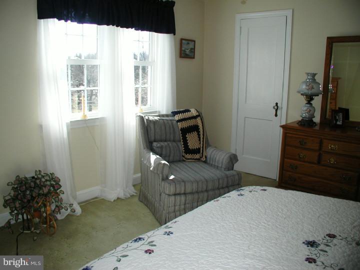 202 Heatherwood Road Havertown, PA 19083 - Photo 12 of 25 Bedroom - Main