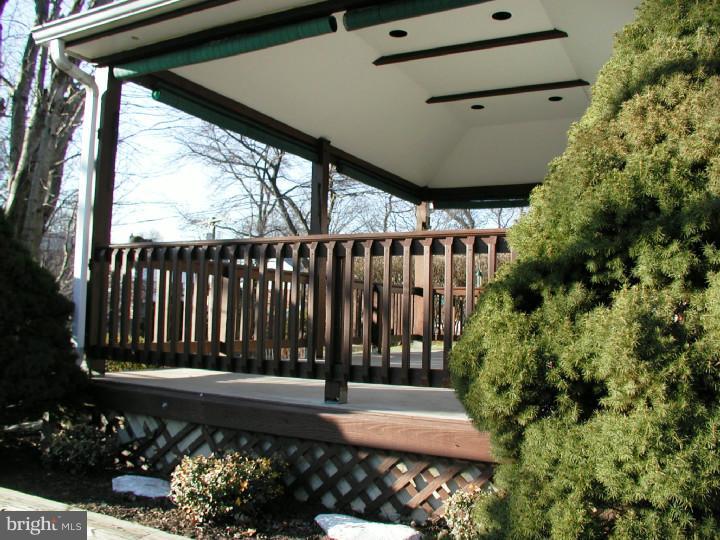 202 Heatherwood Road Havertown, PA 19083 - Photo 23 of 25 Exterior Back