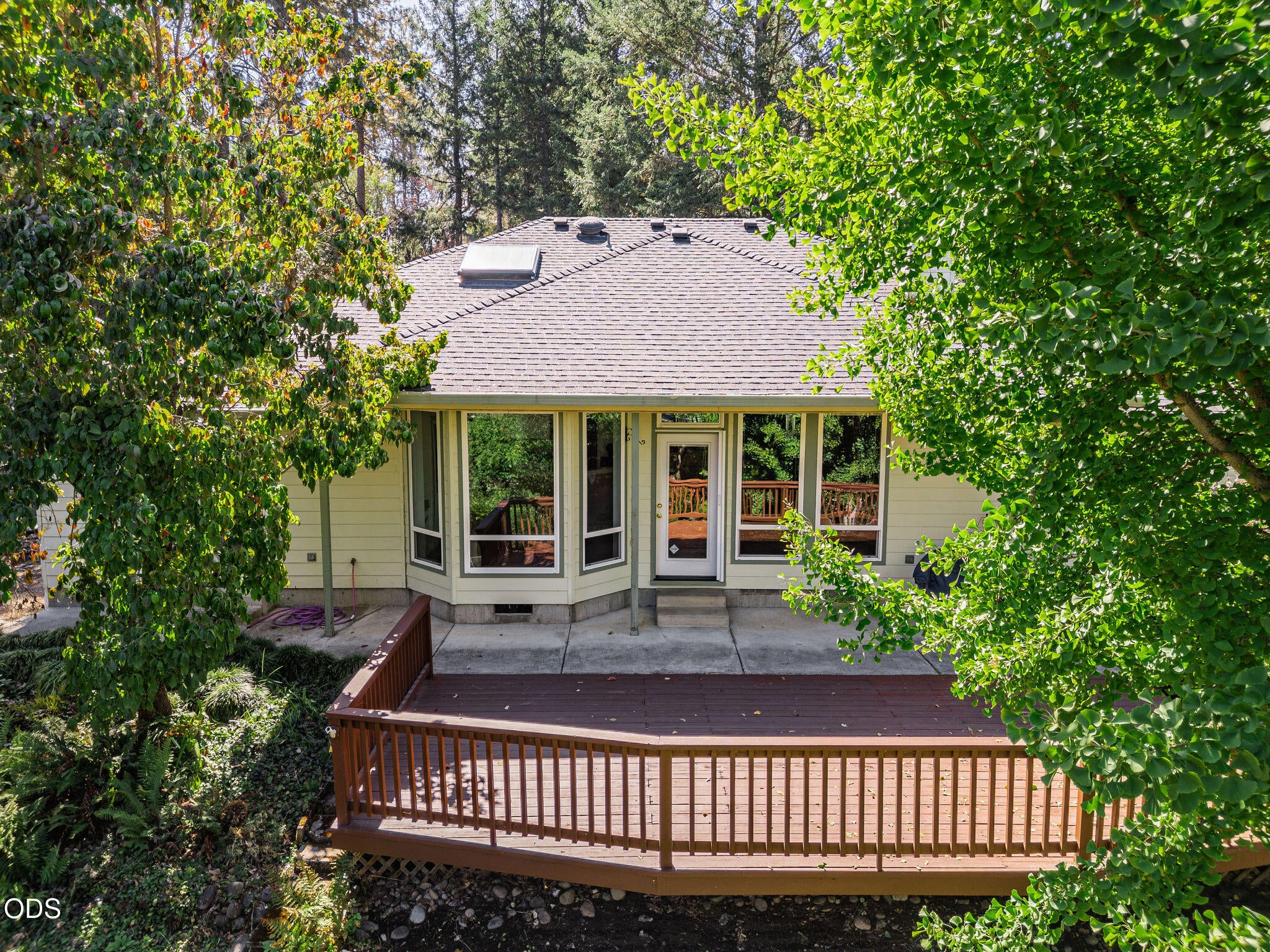 1946 Lampman Road Gold Hill, OR 97525 - Photo 49 of 65 Gallery Image 49