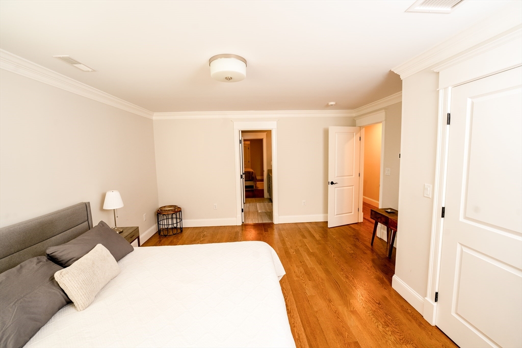 186 Ridge Street Winchester, MA 01890 - Photo 14 of 24