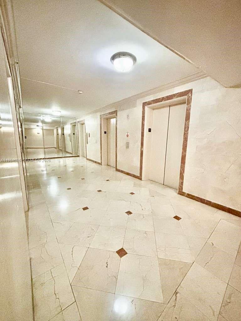100 Lincoln Road, Unit 825 Miami Beach, FL 33139 - Photo 2 of 51 a view of an empty room