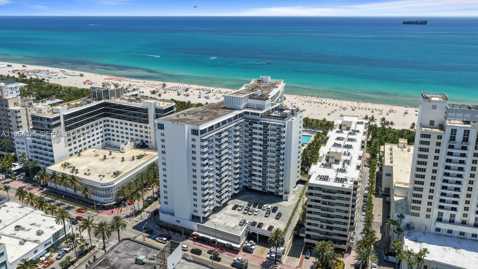 100 Lincoln Road, Unit 825 Miami Beach, FL 33139 - Photo 32 of 51