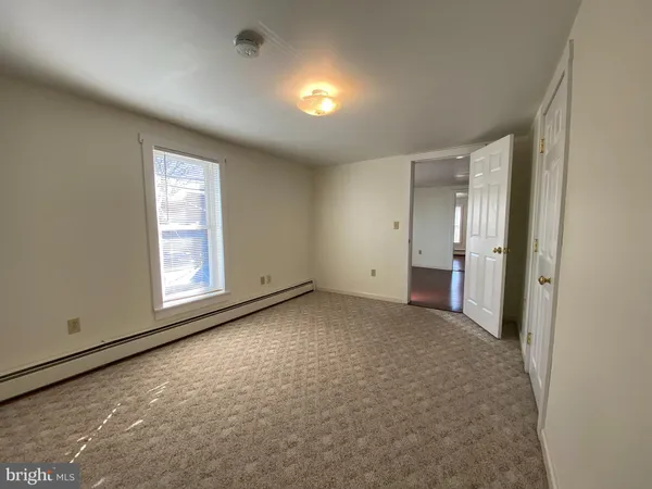 $1,095 | 9 East Big Spring Avenue, Unit 3, Newville, PA 17241