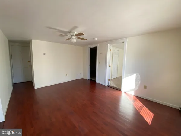 $1,095 | 9 East Big Spring Avenue, Unit 3, Newville, PA 17241