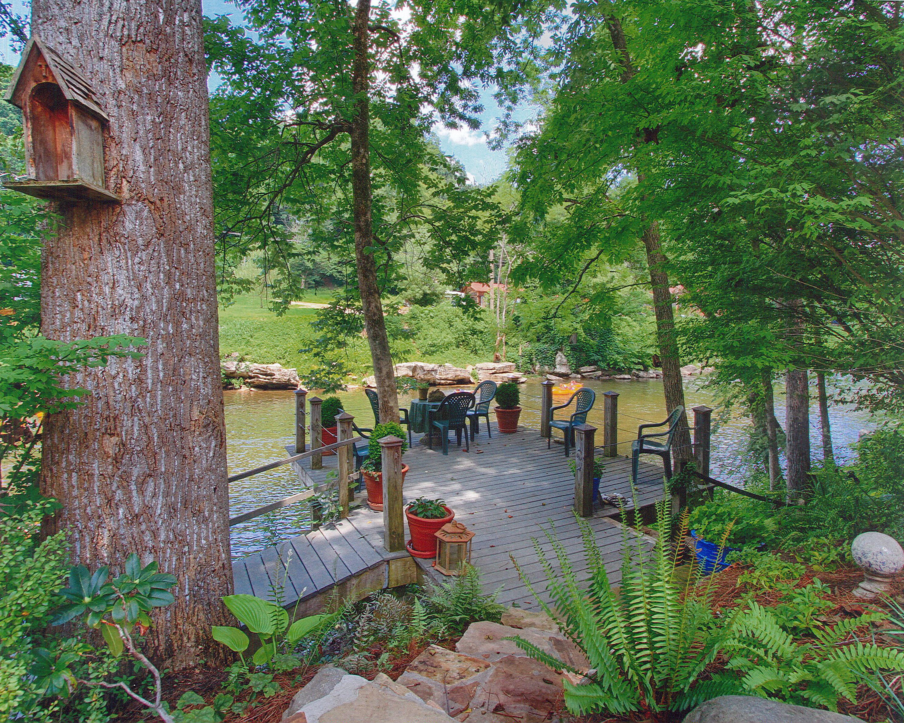 231 Riverview Road Townsend, TN 37882 - Photo 4 of 12 Dock