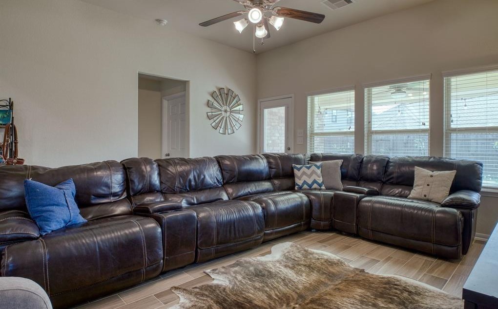 32659 Timber Point Drive Fulshear, TX 77423 - Photo 3 of 23