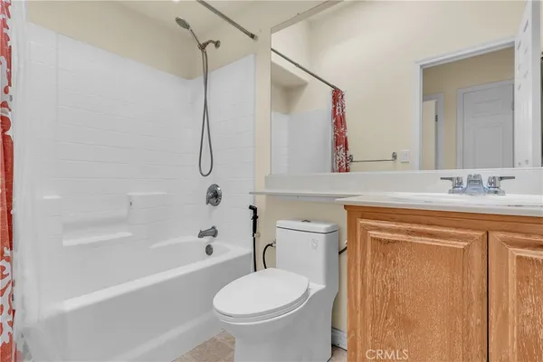 $315,000 | 5815 East La Palma Avenue, Unit 319, Anaheim, CA 92807