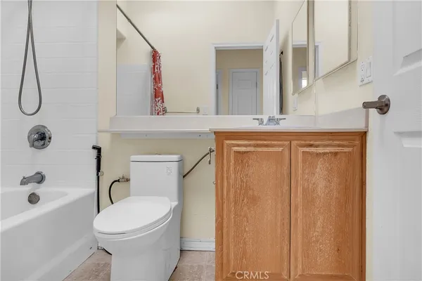 $315,000 | 5815 East La Palma Avenue, Unit 319, Anaheim, CA 92807