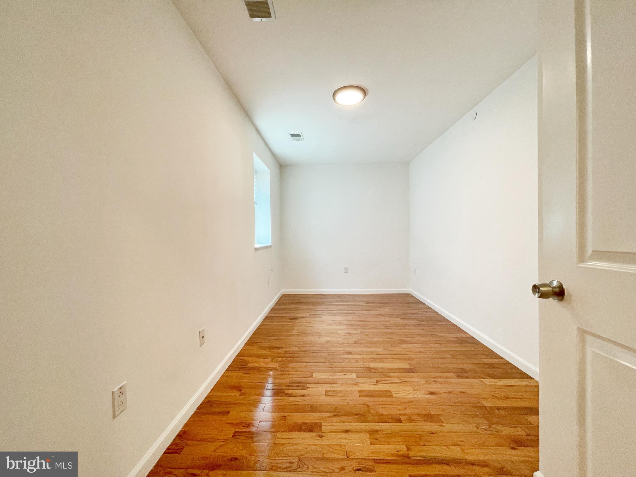 1800-8 Ridge Avenue, Unit 4 Philadelphia, PA 19130 - Photo 11 of 15