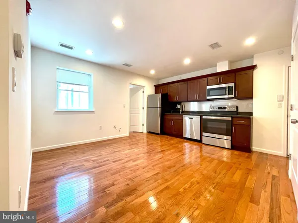 $1,450 | 1800-8 Ridge Avenue, Unit 4, Philadelphia, PA 19130