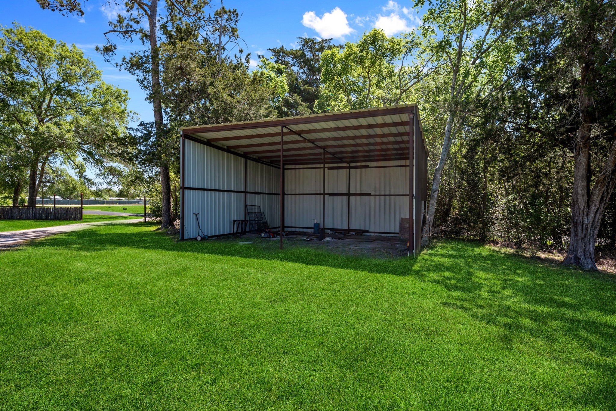 5123 Cotton Lake Road Cove, TX 77523 - Photo 17 of 43