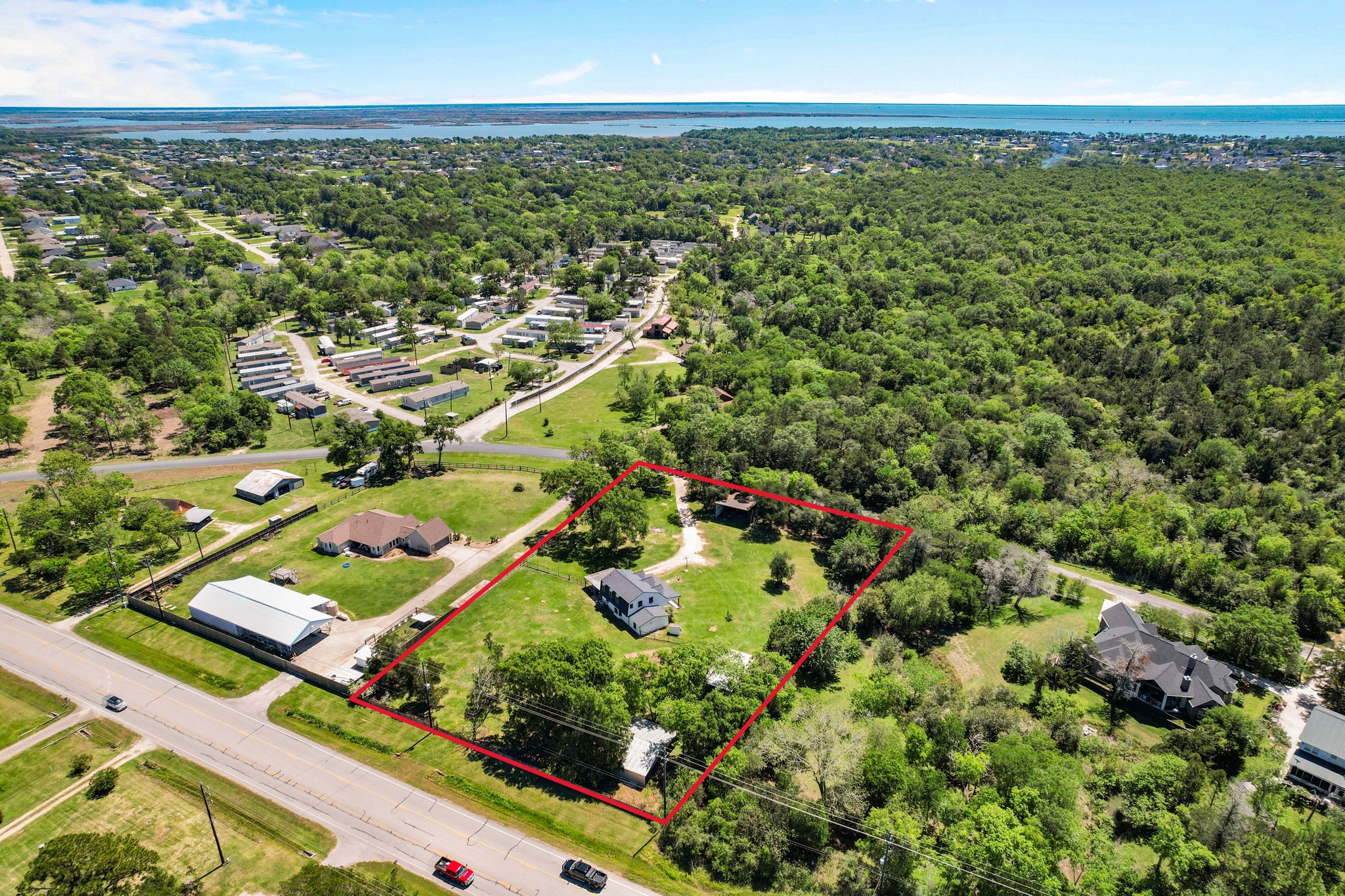 5123 Cotton Lake Road Cove, TX 77523 - Photo 3 of 43