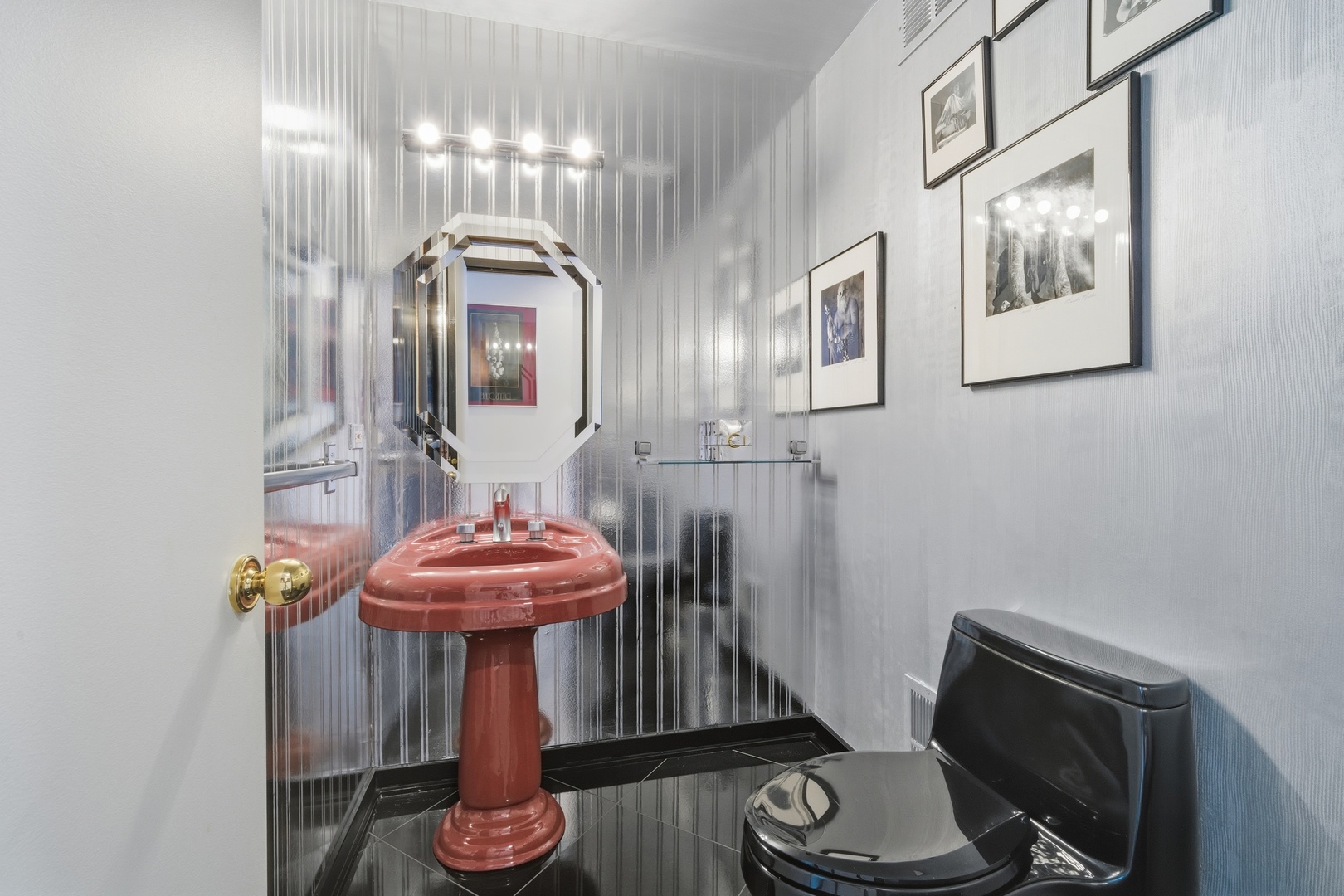 336 Rivershire Court Lincolnshire, IL 60069 - Photo 11 of 26