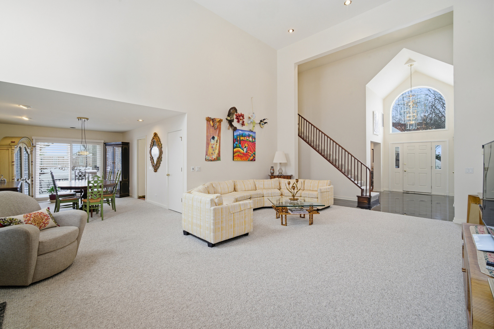 336 Rivershire Court Lincolnshire, IL 60069 - Photo 4 of 26